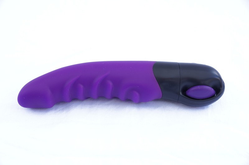 Großer Vibrator in Lila verstellbar - Großer Vibrator in Lila verstellbar - Toyboy von der Dildofee